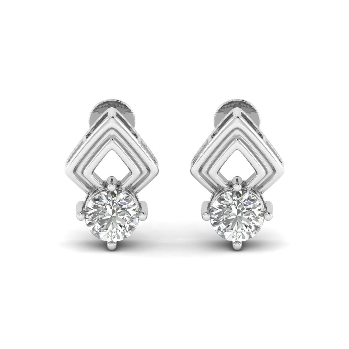 14K Gold Studded TW 2.6 Carat F Color VS1 Clarity Lab Grown Diamond Studs.